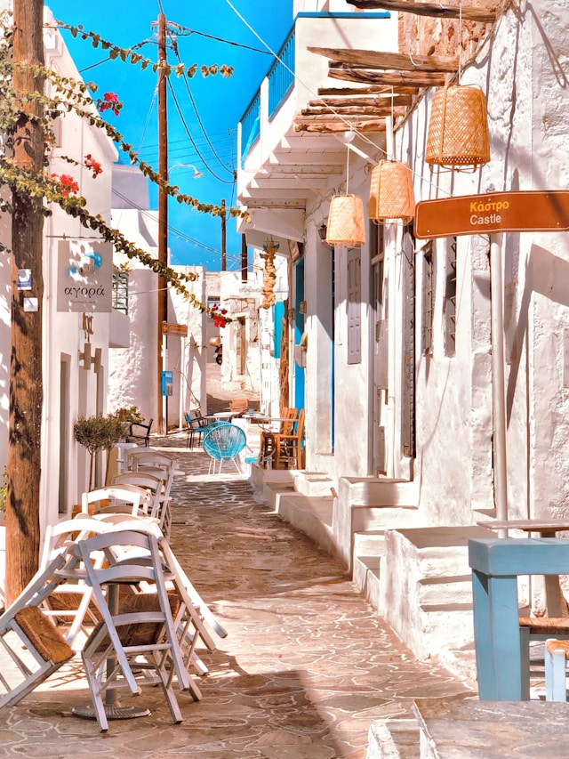 Greek Island Hopping Itinerary - The best list of Greek Islands to visit!